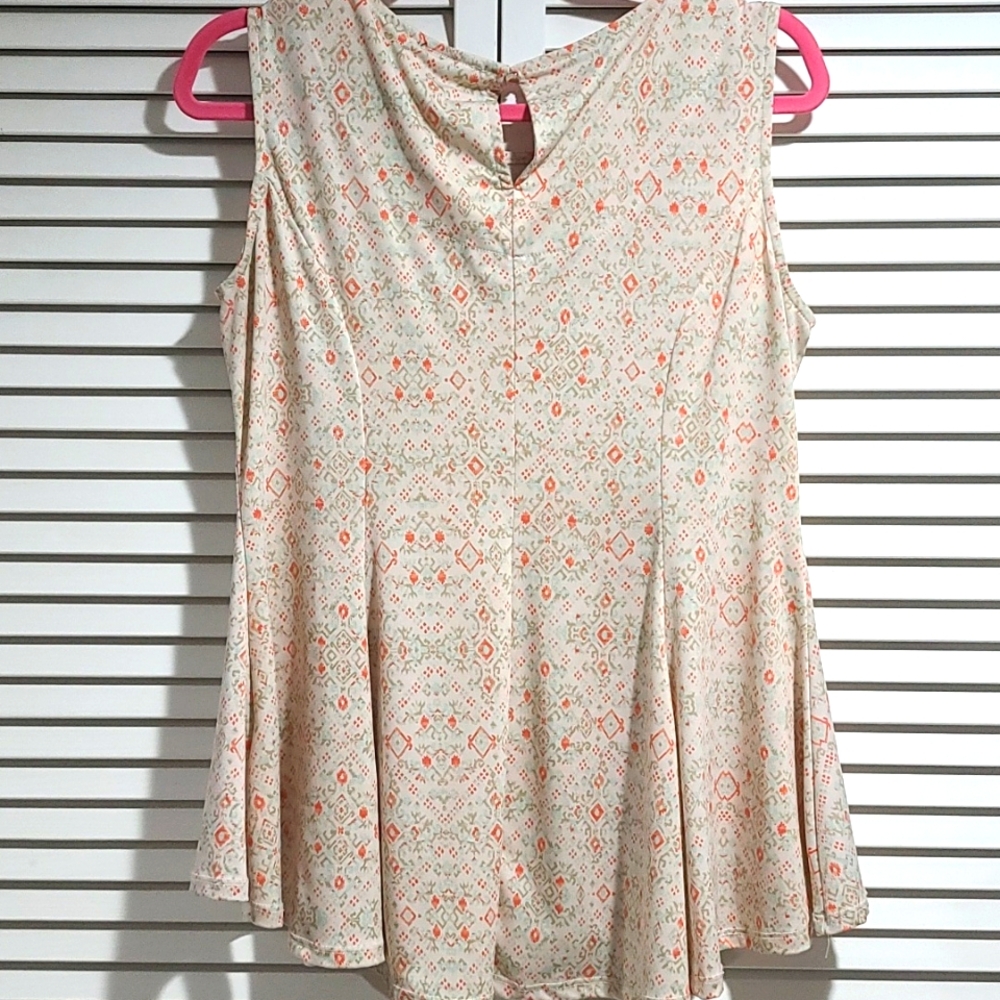 Womens tops 3 pk bundle. Size Petite Large - Picture 9 of 12
